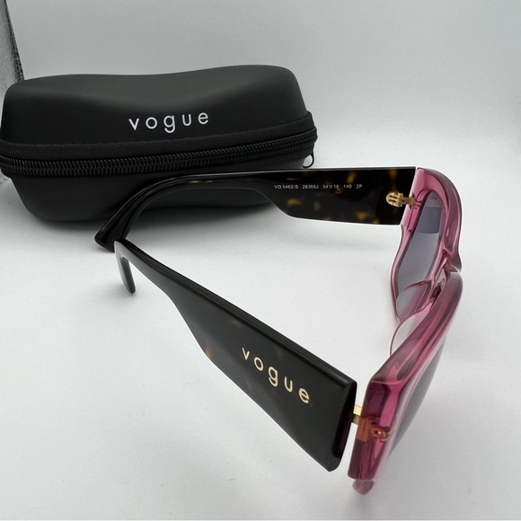 Vogue VO5462S Sunglasses Square 54mm Polarized - Picture 3 of 3